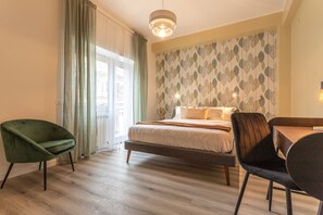 2 多间卧室、熨斗/熨衣板、WiFi、床单