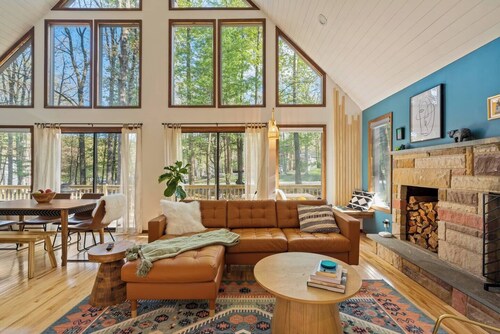 A-Frame | Hot Tub | Hike | Firepit | Design