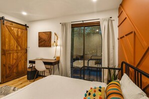 3 bedrooms, iron/ironing board, travel cot, WiFi