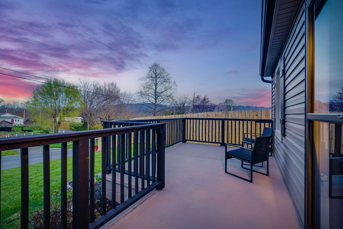 어윈 (TN) Mins To Downtown~ETSU~Buffalo Mtn. Park~JCMC~VA Med Center 호텔 객실