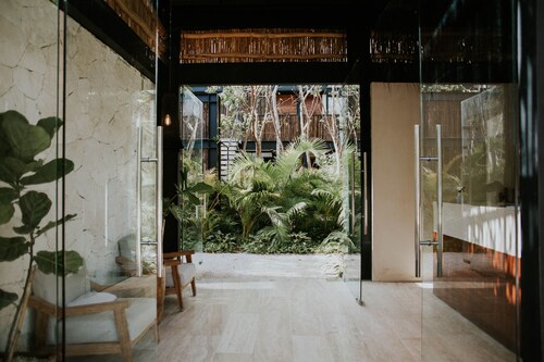 Bungalos Village By Lockey