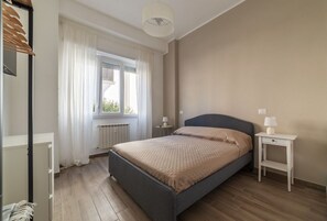 1 bedroom, iron/ironing board, WiFi, bed sheets - GuestHost - Monteverde Vecchio Double Apartment (Roma)