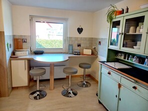 Fridge, microwave, oven, dishwasher - Zum Koppelblick by Interhome (Woldegk)