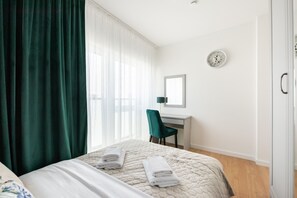 2 slaapkamers, een strijkplank/strijkijzer, wifi, beddengoed