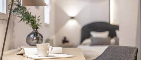 1 slaapkamer, een strijkplank/strijkijzer, wifi, beddengoed