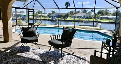 Spacious Waterfront Home 3BR 2BA Heated Pool Boat Dock & Fishing