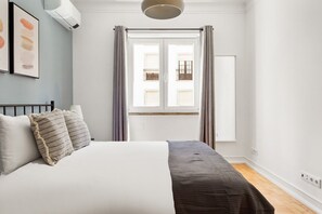 2 dormitorios, tabla de planchar con plancha, wifi y ropa de cama