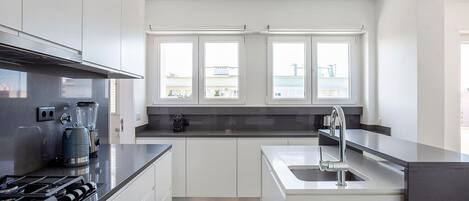 Fridge, microwave, oven, dishwasher