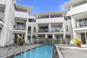 บริเวณภายนอก