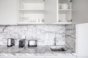 Interior - Blueground | Graça, fully furnished (Lisbon)