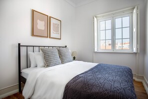 3 soverom, strykejern/-brett, wi-fi og sengetøy