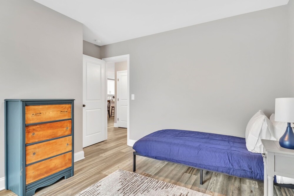 Charming Simpsonville 3BR/2BA Home, PetFriendly! Greenville County