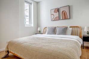 1 sovrum, strykjärn/strykbräda, wi-fi och sängkläder