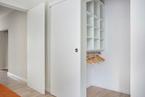 Interior - Blueground | Oeiras, pool (Oeiras)