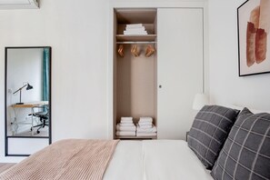 1 soverom, strykejern/-brett, wi-fi og sengetøy