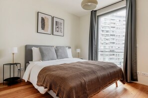 1 quarto, ferros/tábuas de passar roupa, Wi-Fi, roupa de cama