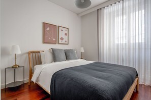 2 sovrum, strykjärn/strykbräda, wi-fi och sängkläder