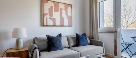 Fernseher, Stereoanlage