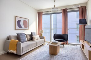 Télévision, chaîne hi-fi