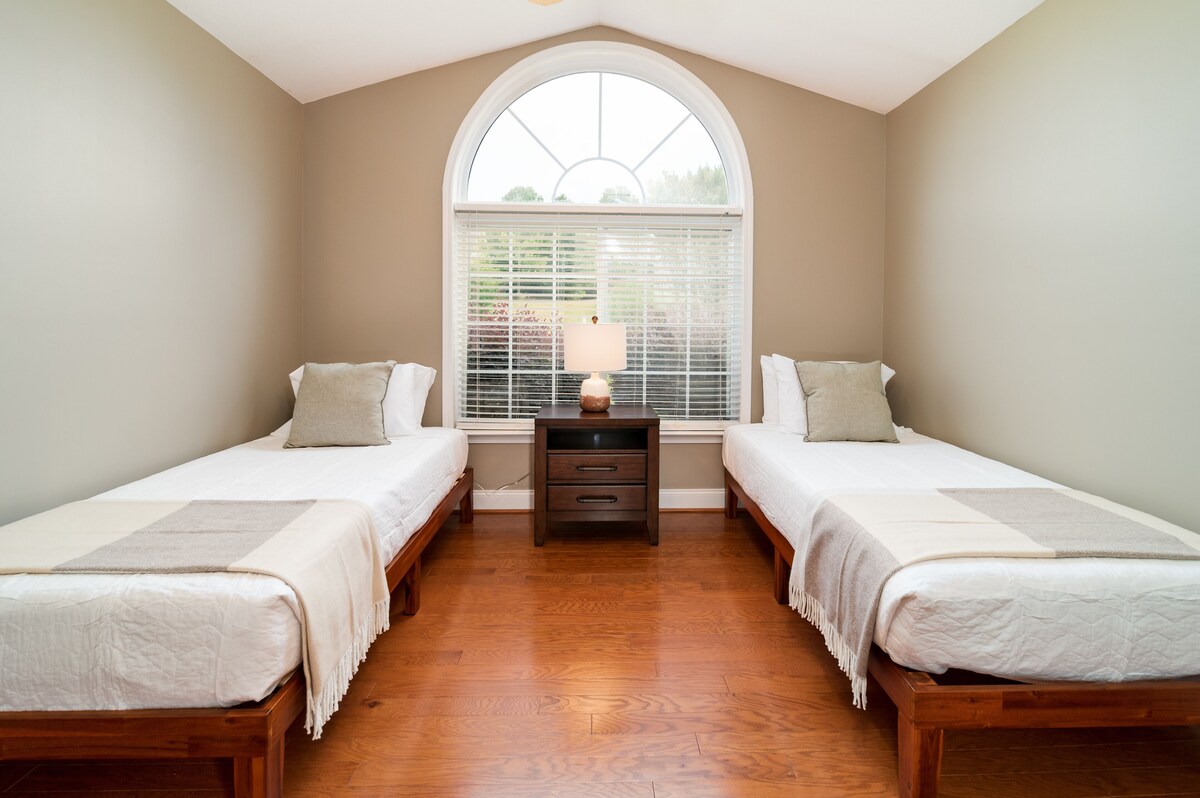 Photo 20 of Cozy 3BR Home Near Traveler's Rest & Universities