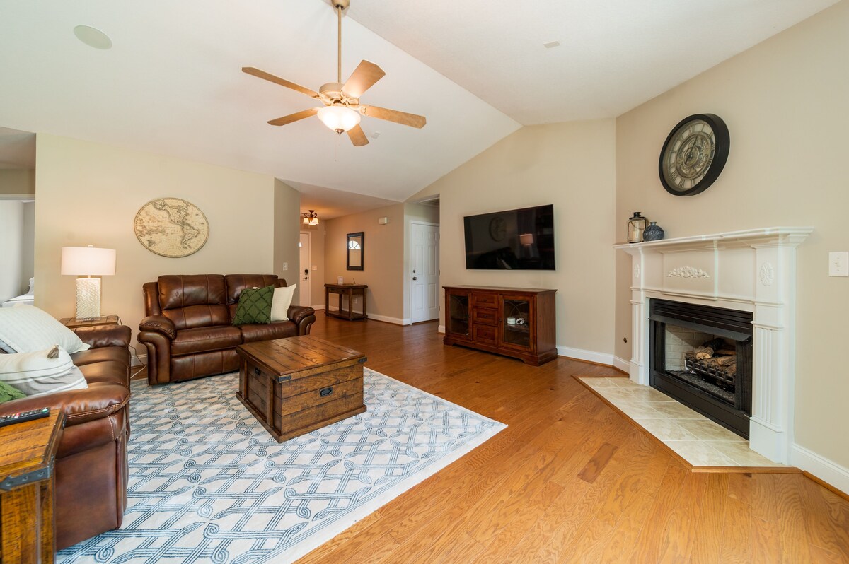 Photo 10 of Cozy 3BR Home Near Traveler's Rest & Universities