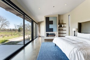 6 Schlafzimmer, Schreibtisch, kostenloses WLAN, Bettwäsche