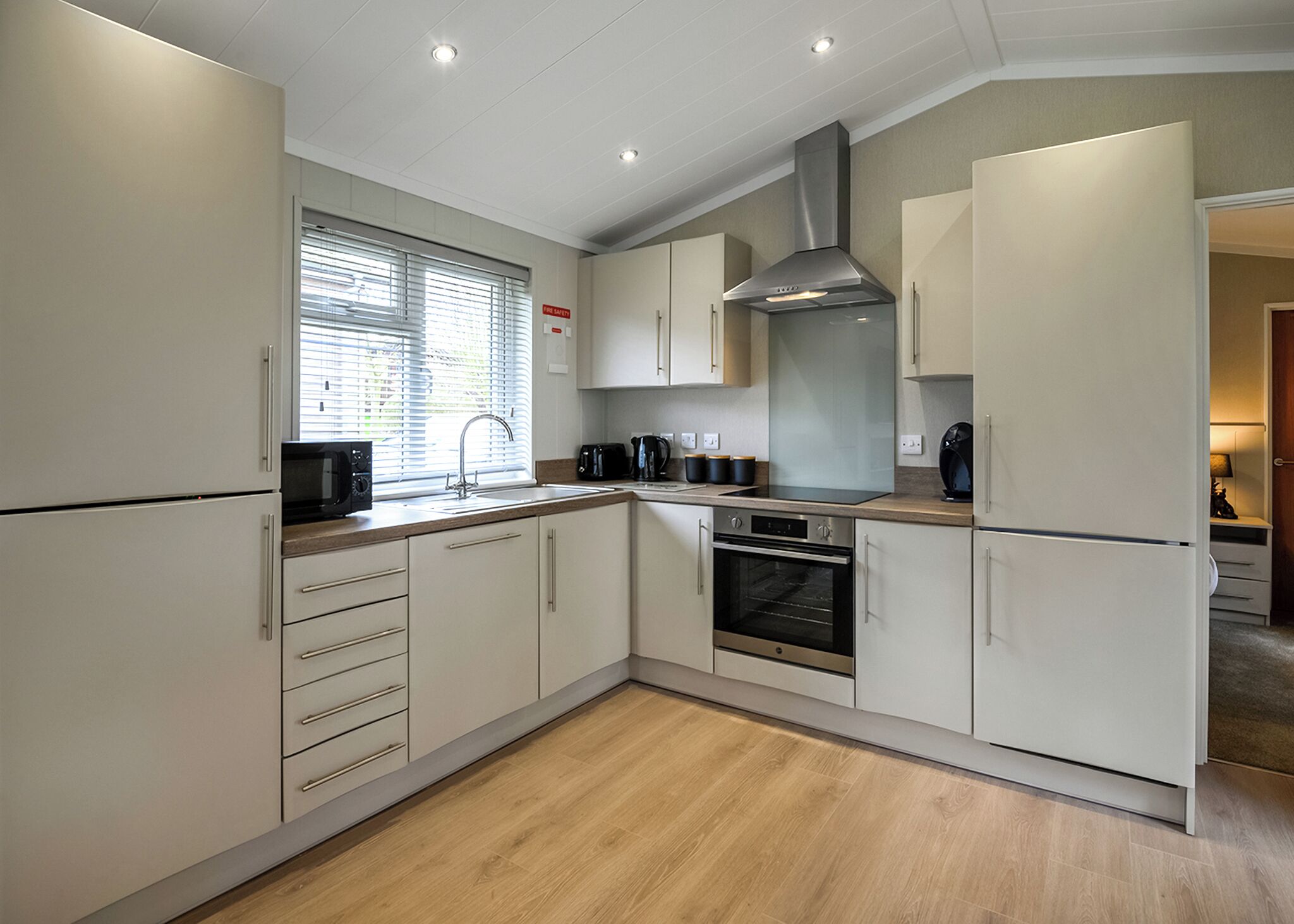 Fridge, oven, stovetop, toaster