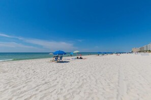 På stranden, badehåndklæder