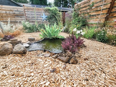 Cozy 2B/2B brand new oasis close to everything in Shady Cove!
