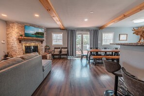 Smart TV, fireplace, video games