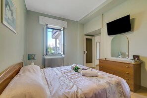 2 habitaciones, wifi gratis y ropa de cama