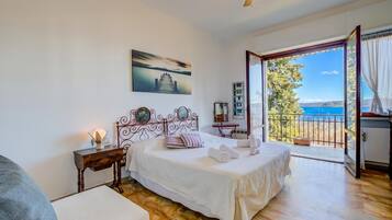 4 chambres, Wi-Fi gratuit, draps fournis