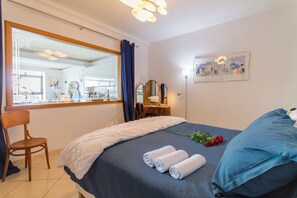 2 bedrooms, free WiFi, bed sheets