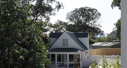 The White House- Loft