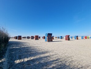 Beach - Ferienhaus Urlaubsglück - Herzlich Willkommen im "ferienhaus Urlaubsglück "! (Dornum)