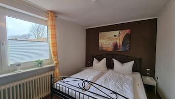 2 slaapkamers, een bureau, wifi