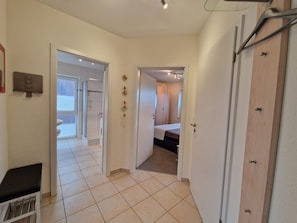 3 bedrooms, iron/ironing board, WiFi - Ferienwohnung Rieke - Willkommen in Unserer Wunderschönen Ferienwohnung Rieke in Norddeich! (Norden)