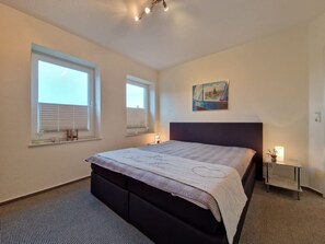 3 Schlafzimmer, Bügeleisen/Bügelbrett, WLAN