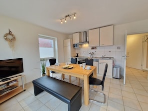 Dining - Ferienwohnung Rieke - Willkommen in Unserer Wunderschönen Ferienwohnung Rieke in Norddeich! (Norden)