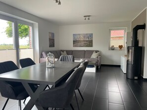 Uklassifisert bilde, 5 av 33, knapp