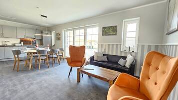 Fernseher, Stereoanlage