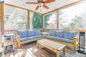 Books, offices - Sojourn Mi Kai The Crib 4 BR Family House (Norfolk)