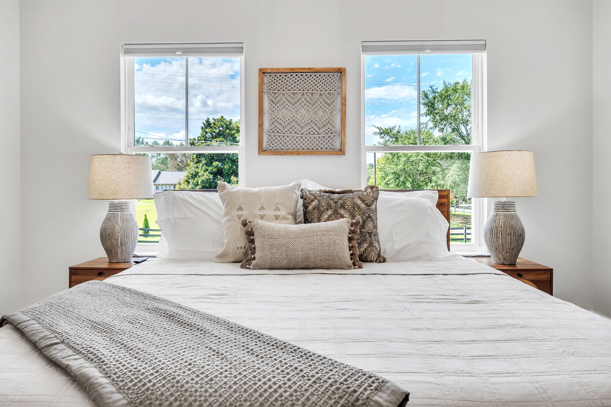 3 多间卧室、熨斗/熨衣板、WiFi、床单