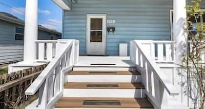 Family/Pet Friendly Craftsman