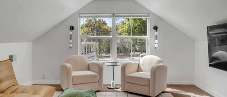 Télévision, espaces bureaux