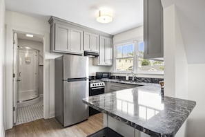 Kochgeschirr/Geschirr/Besteck, Gewürze