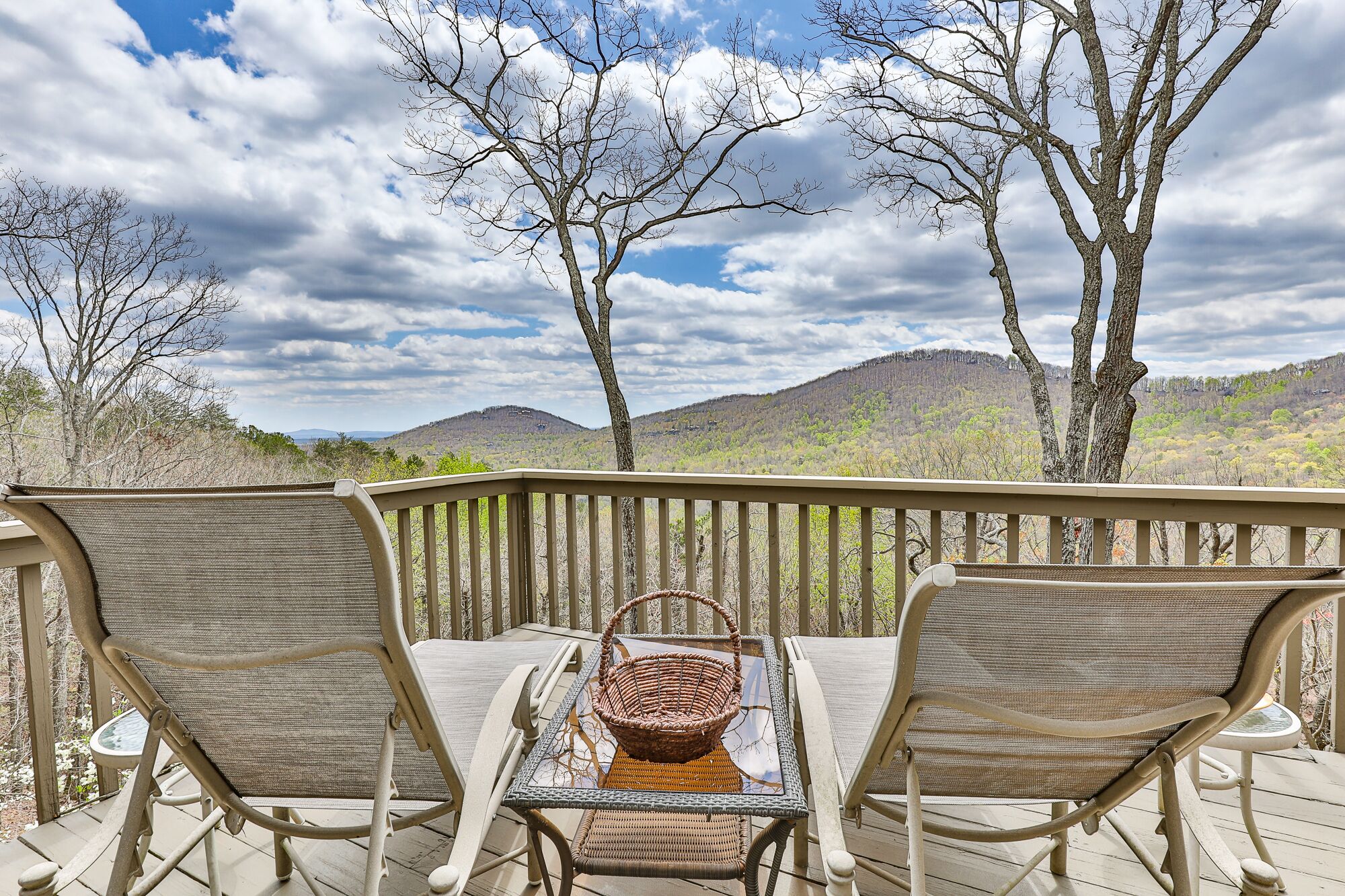 Million $ BIG SKY SUNRISE VIEWS! | One-of-a-kind STUNNING Plummer Cabin!