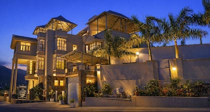 Devi Palace Monsoon Palace View Resort Udaipur