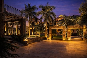 Property entrance - Devi Palace Monsoon Palace View Resort Udaipur (Udaipur)