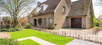 Ferienhaus mit Terrasse an den Dünen